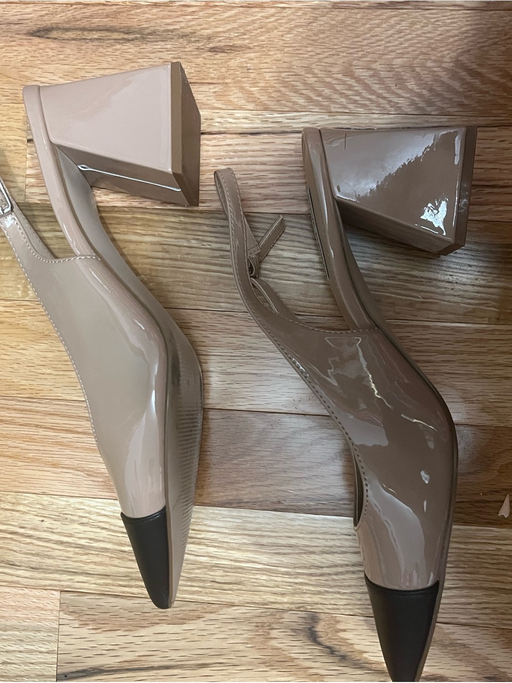 Steve Madden Nude Patent Slingback Pumps with Black Pointed Toe - Picture 7 of 10